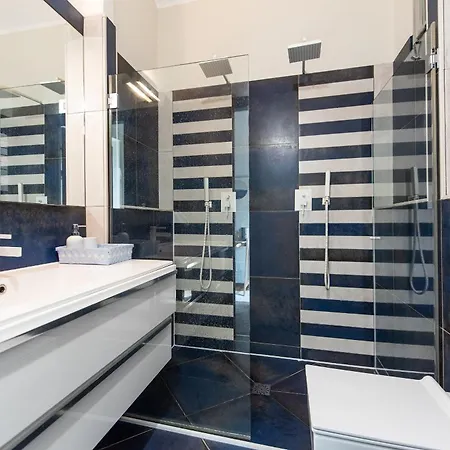 Apartment In The Cloud - *